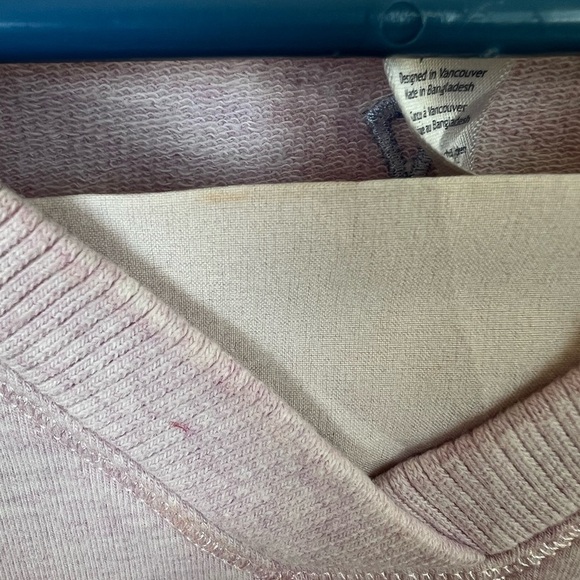 IVIVVA Lululemon Girls Pleated Ruffle Back Pullover Sweatshirt 12 Dusty Rose - Picture 7 of 9